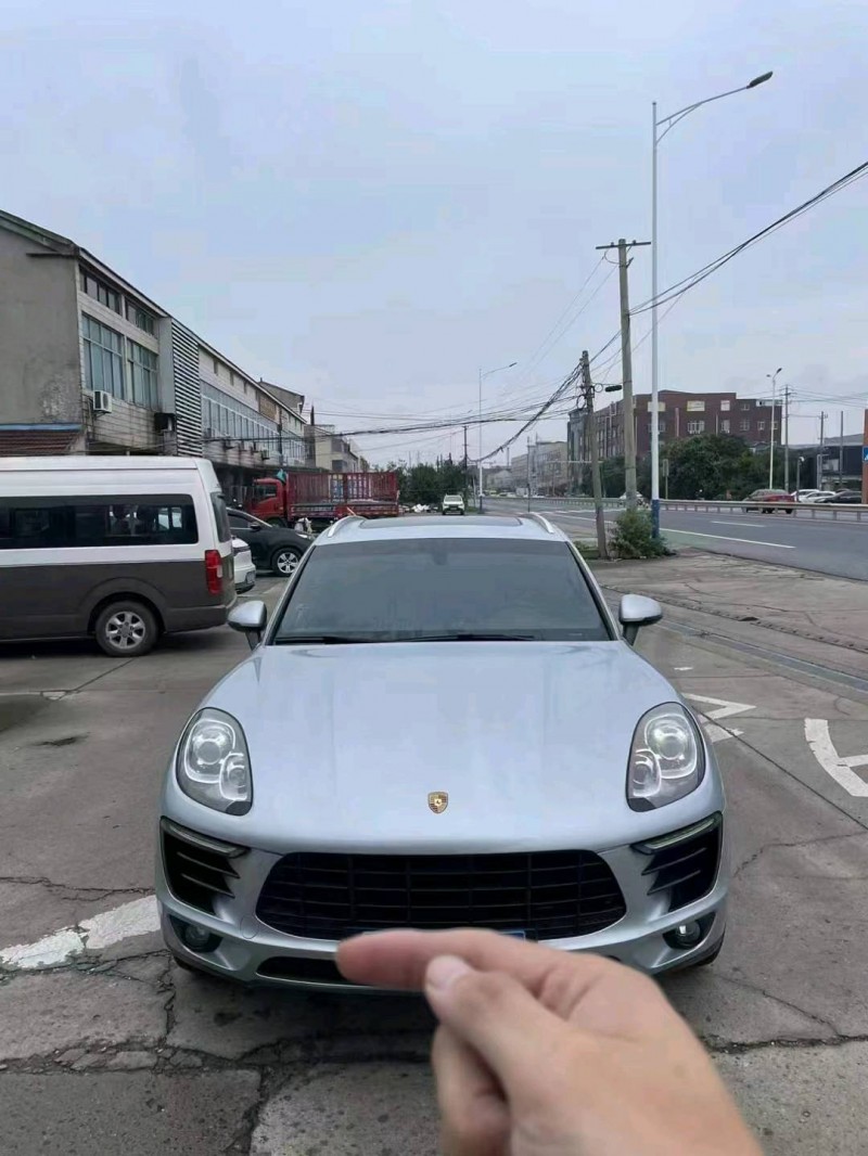 常州14年保时捷Macan1