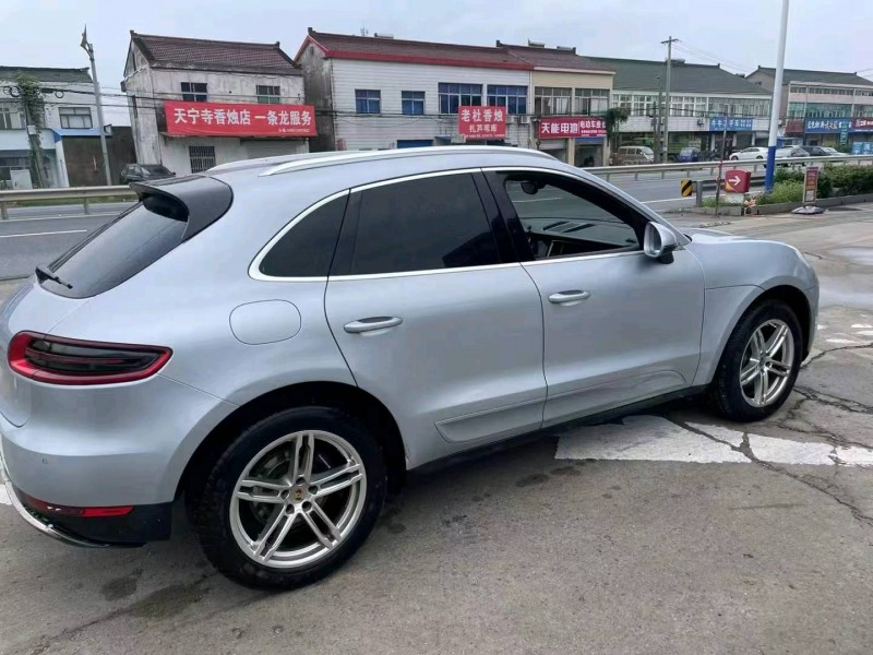常州14年保时捷Macan4