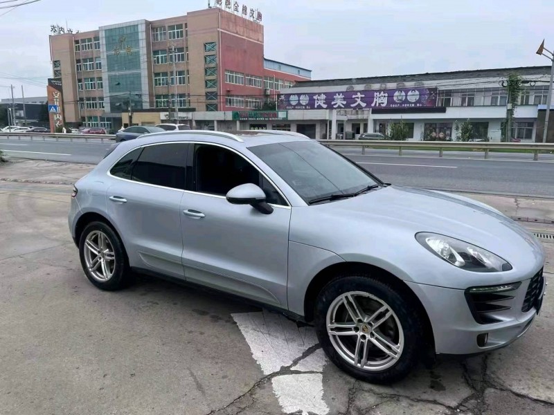 常州14年保时捷Macan7