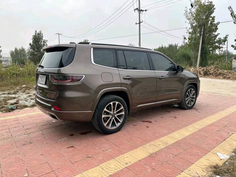 徐州18年Jeep指挥官8