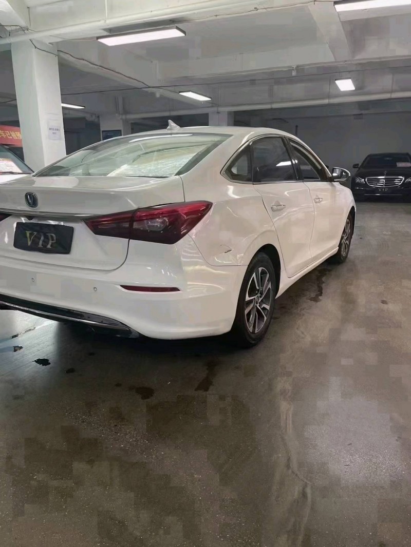黔西南18年長安汽車逸動5