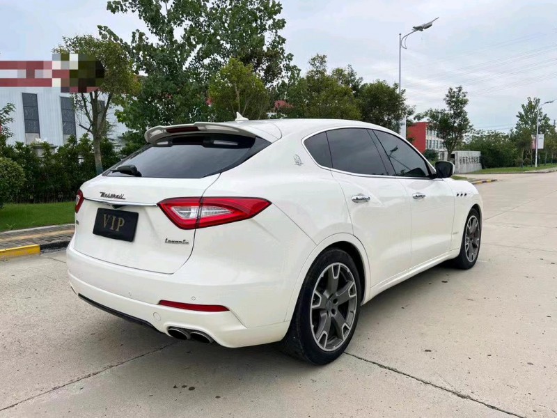 盐城19年玛莎拉蒂Levante8