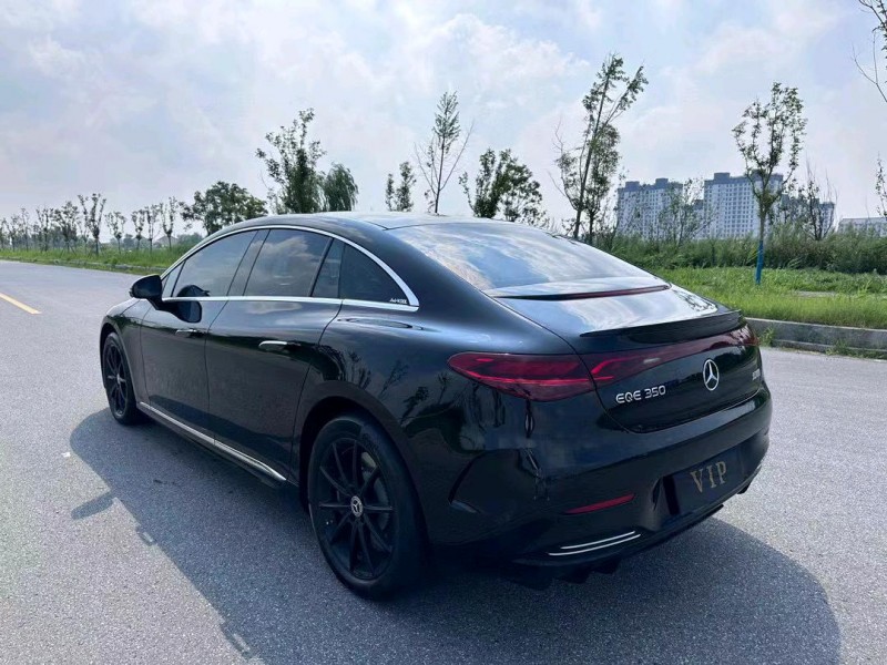 盐城23年奔驰EQE8