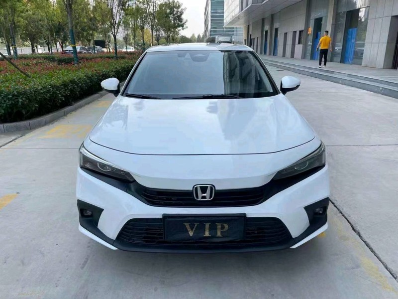 东营23年本田思域1