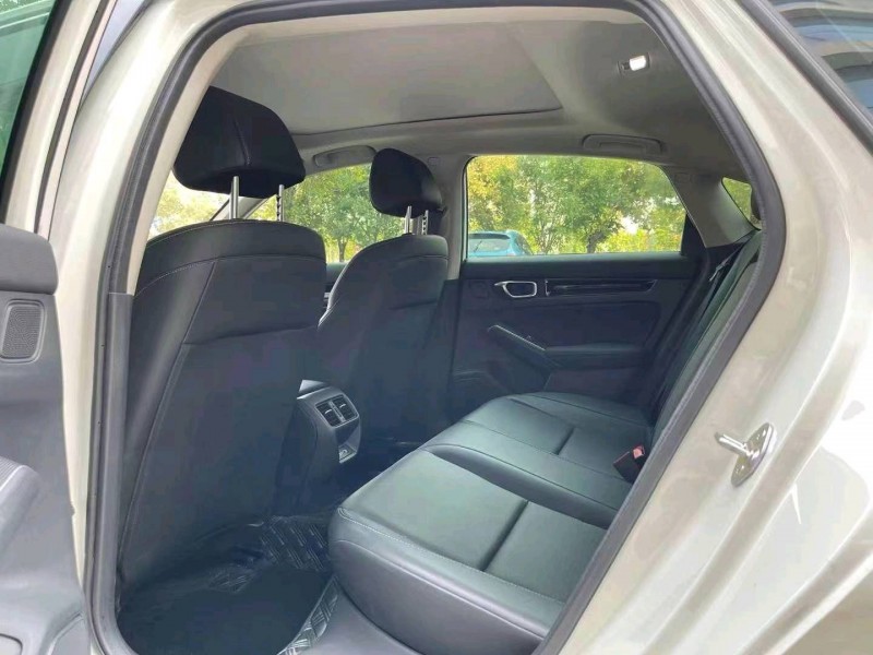 东营23年本田思域7