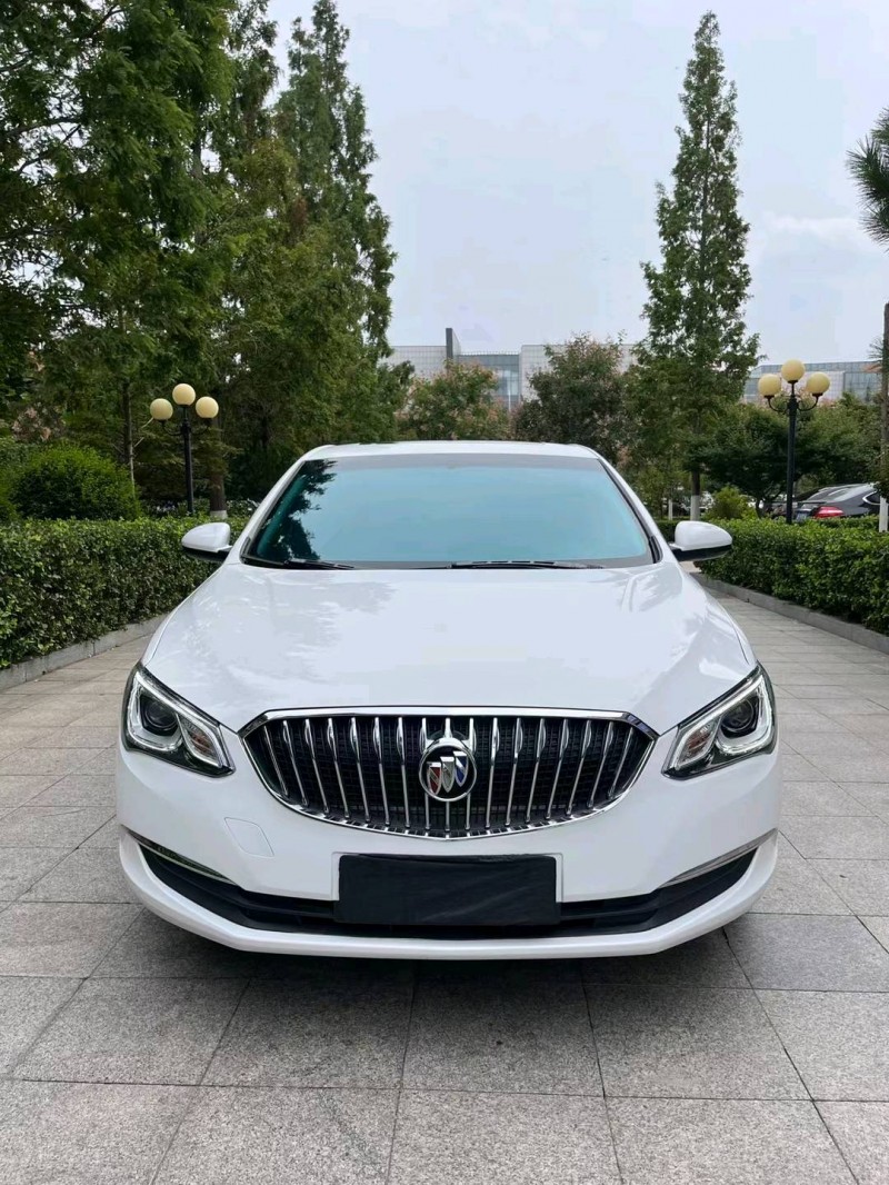 烟台18年别克英朗1