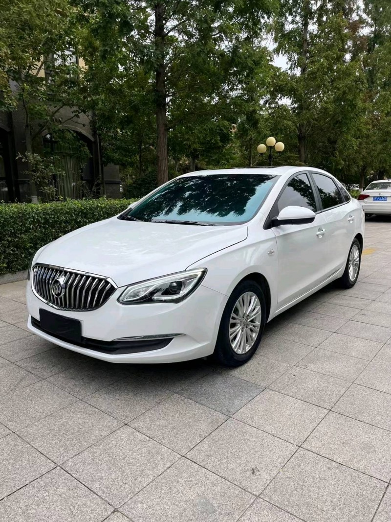 烟台18年别克英朗2