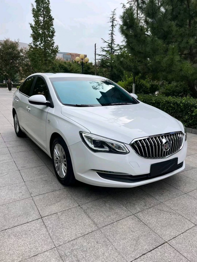 烟台18年别克英朗3