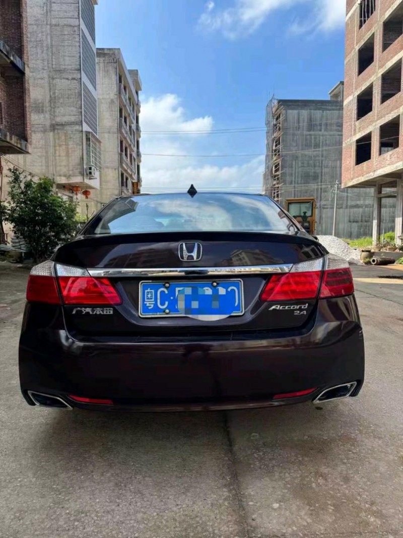 珠海15年本田雅阁4