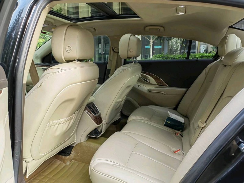 苏州14年别克君越5