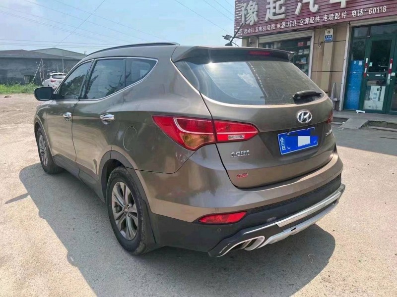 东营15年现代新胜达7