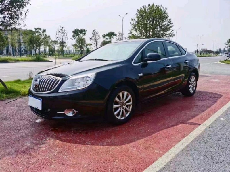 湖州12年别克英朗4