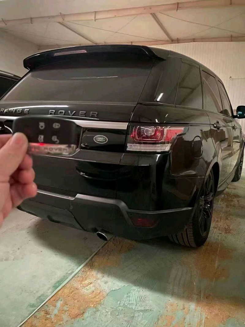 淄博14年路虎揽胜运动4