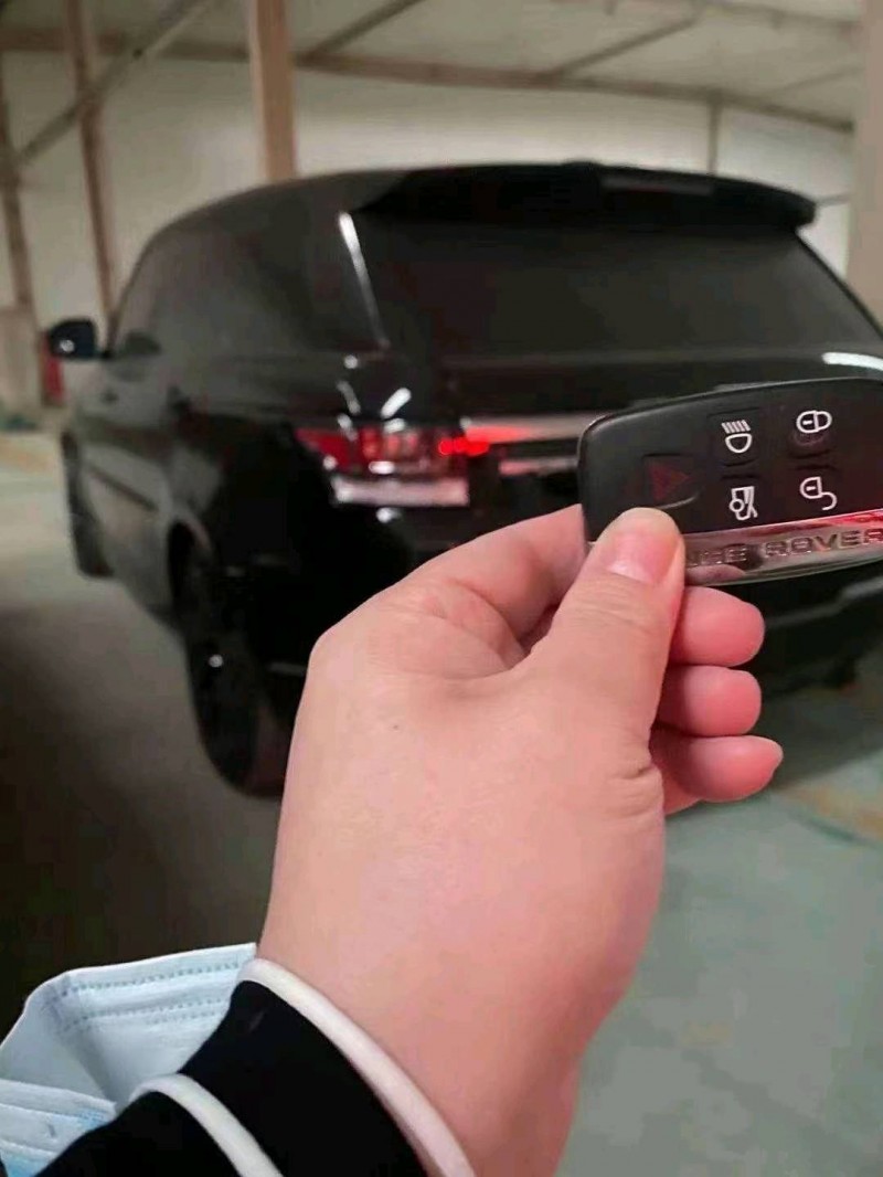 淄博14年路虎揽胜运动5