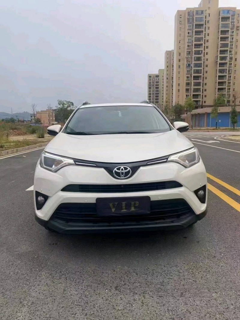 衡阳19年丰田RAV4荣放1