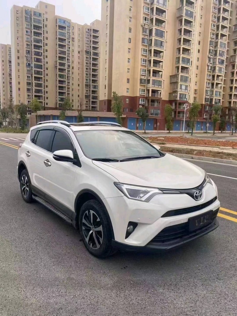 衡阳19年丰田RAV4荣放3