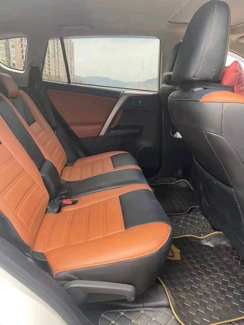 衡阳19年丰田RAV4荣放4