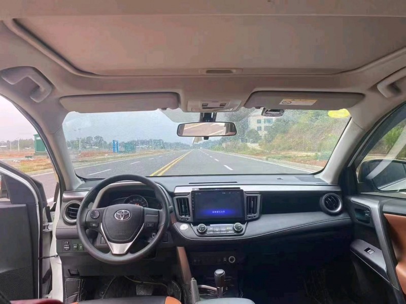 衡阳19年丰田RAV4荣放6