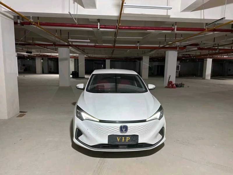 昆明22年長安汽車逸動1