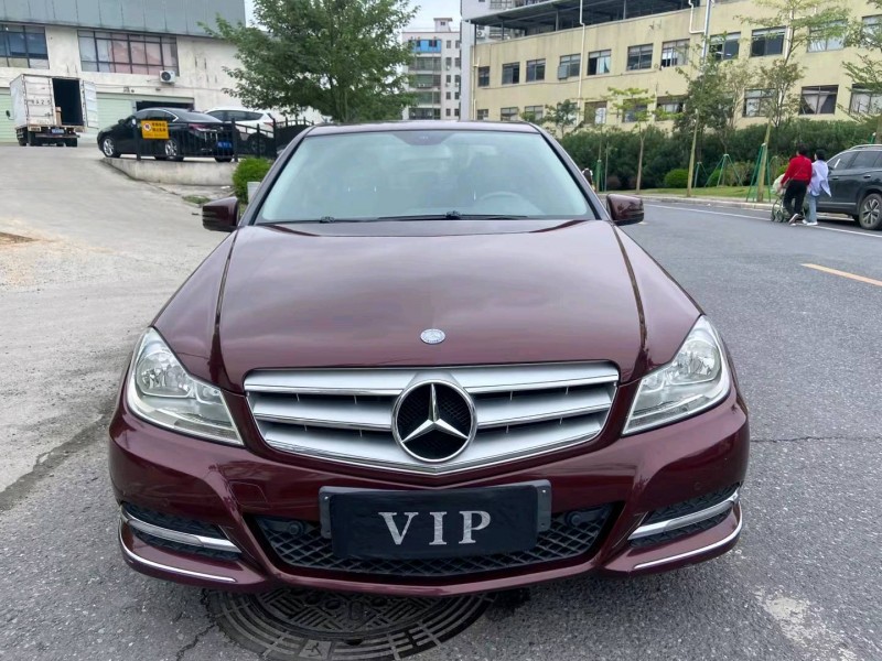 广州12年奔驰C1
