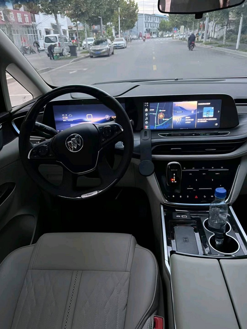 徐州23年别克GL88