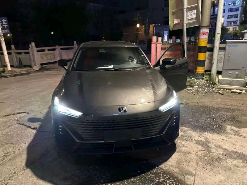 嘉兴23年长安汽车UNI-V1