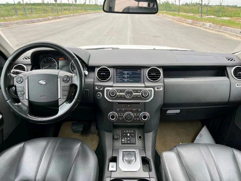 盐城14年路虎发现6