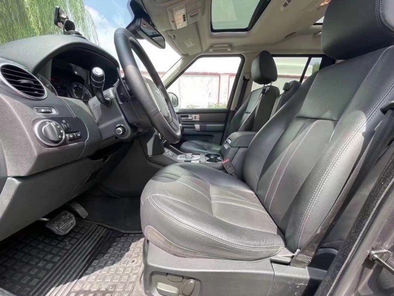 青岛17年路虎发现7