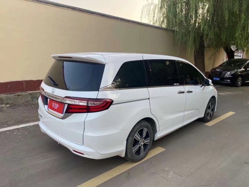 青岛18年本田奥德赛5