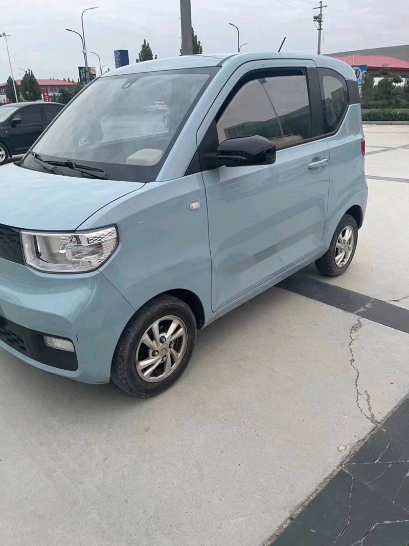 棗莊21年五菱汽車宏光MINI EV5