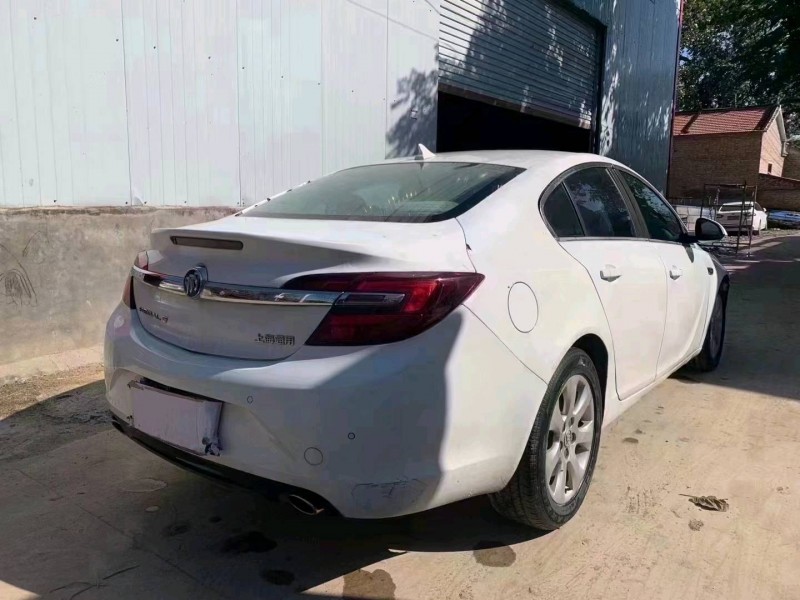 枣庄14年别克君威8