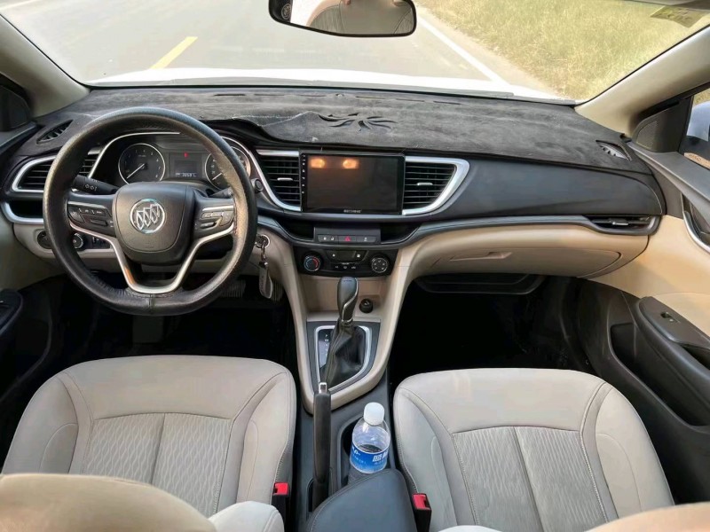 邢台19年别克英朗4