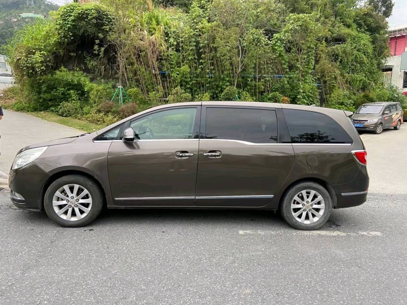 广州13年别克GL85