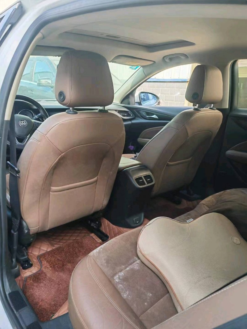 衡阳18年别克君威5