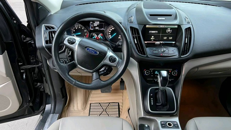 邯郸13年福特翼虎6