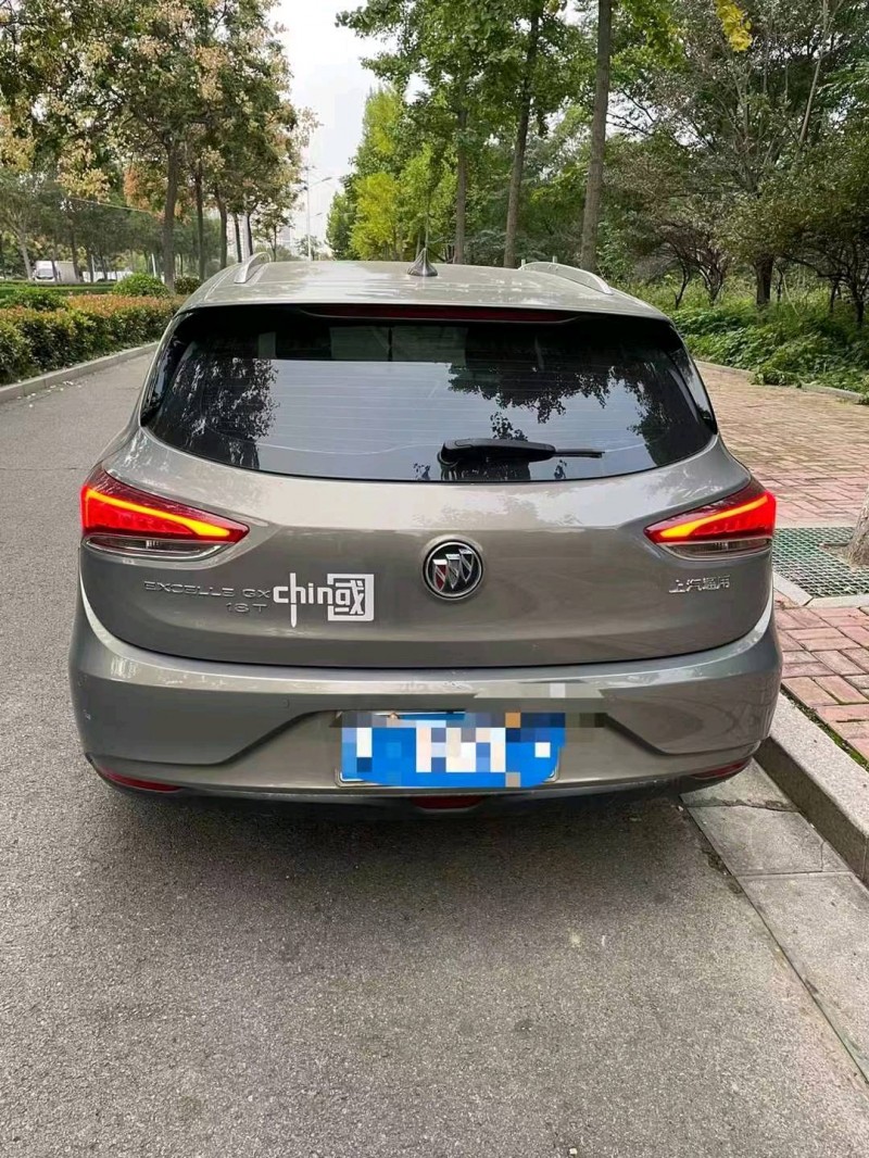 东营18年别克阅朗5