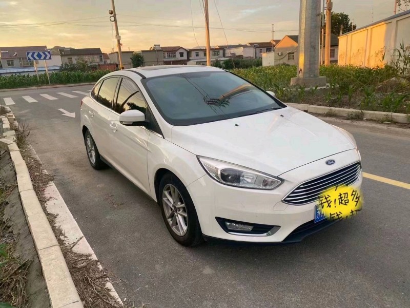 徐州17年福特福克斯3