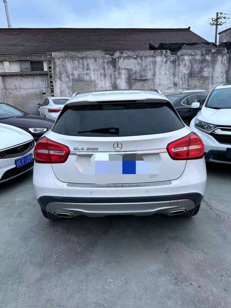 嘉兴15年奔驰GLA4