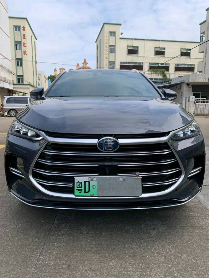 中山23年比亚迪唐1