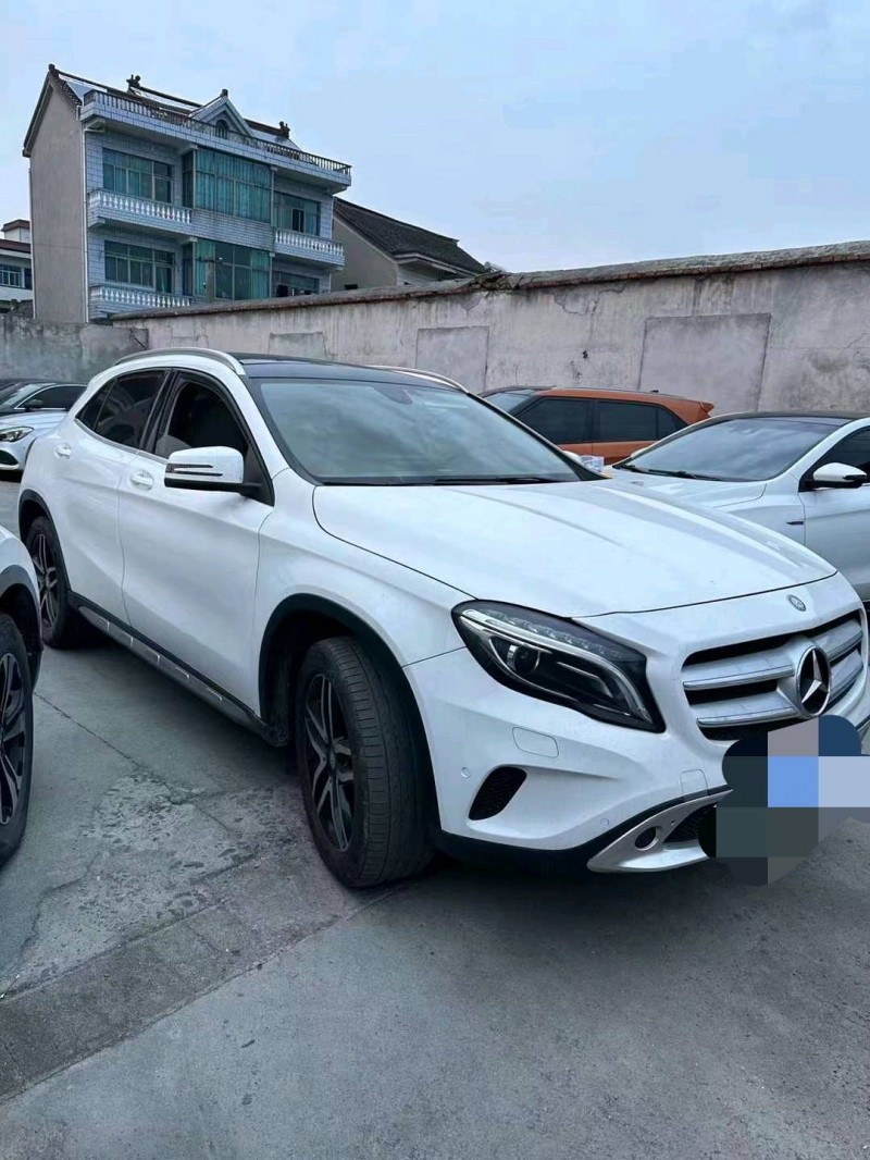 嘉兴15年奔驰GLA5
