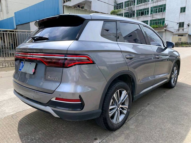 中山21年比亚迪宋4