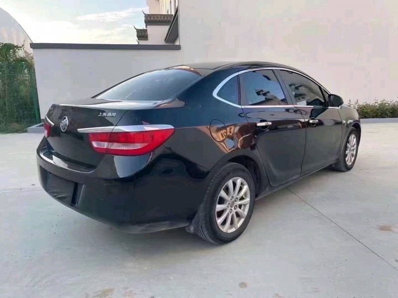 廊坊12年别克英朗GT7