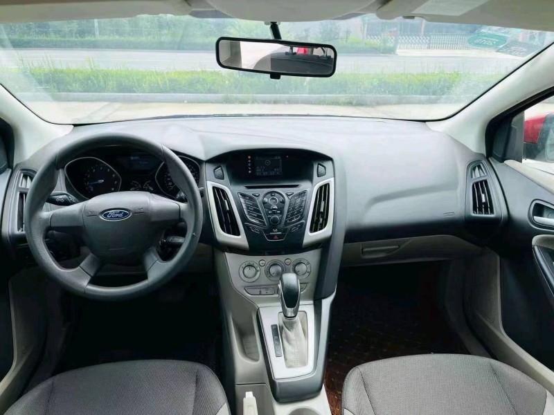 枣庄15年福特福克斯4