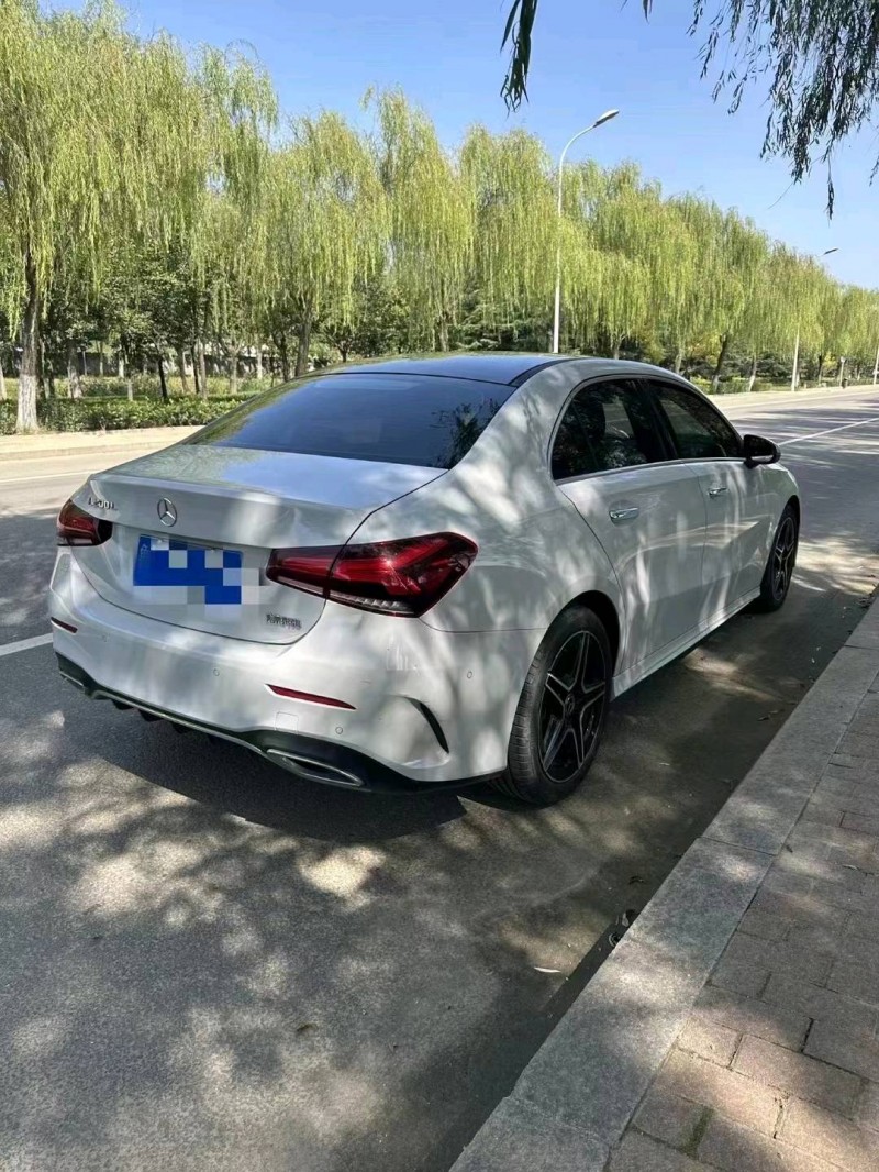枣庄19年奔驰A4