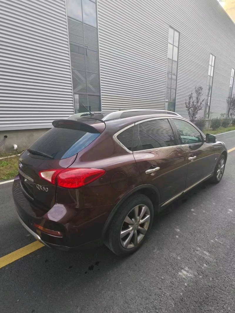 常州16年英菲尼迪QX503