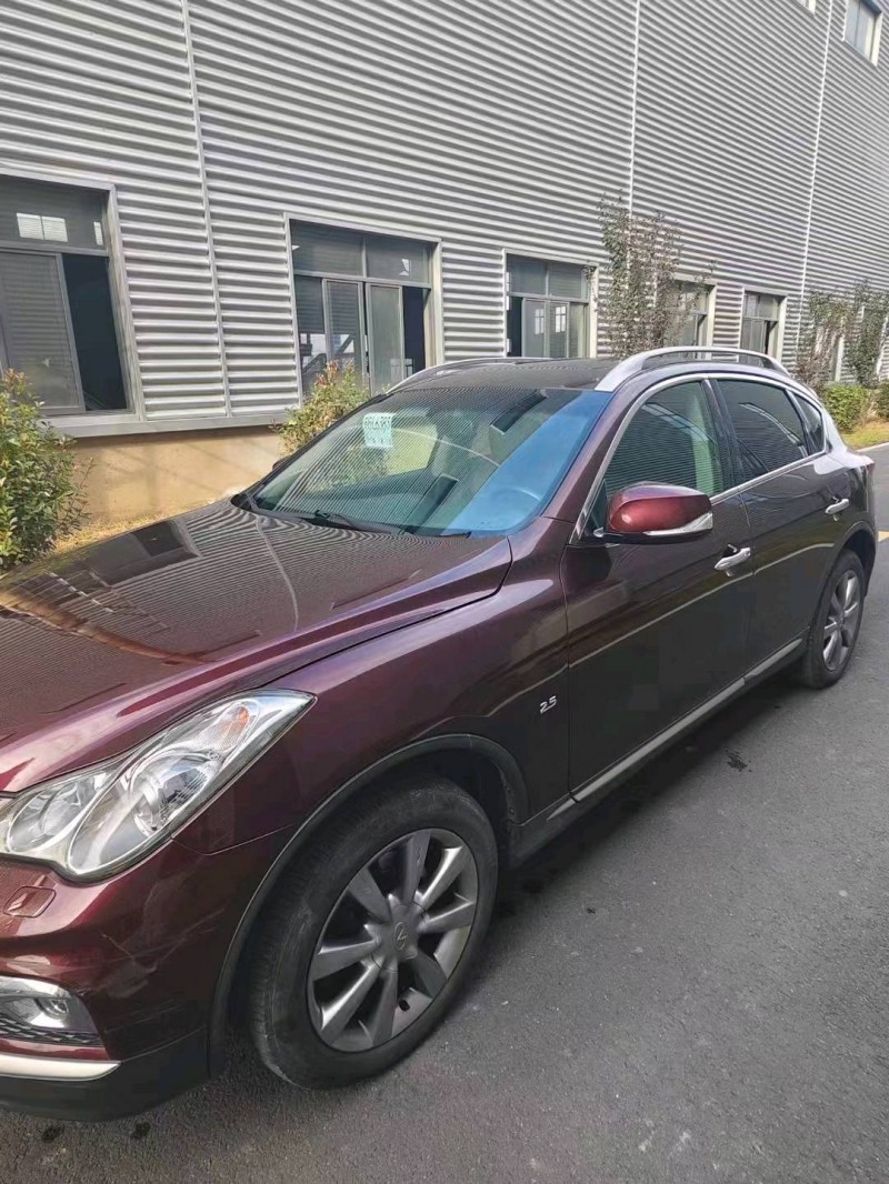 常州16年英菲尼迪QX509