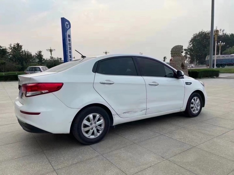 济宁15年起亚K28