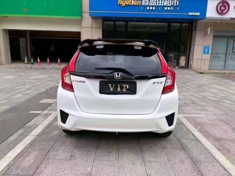 衡阳16年本田飞度7