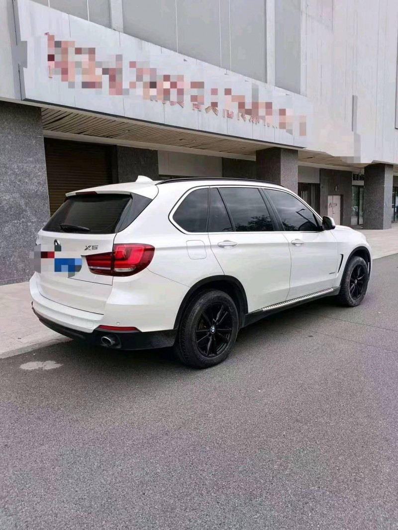 三明15年寶馬X56