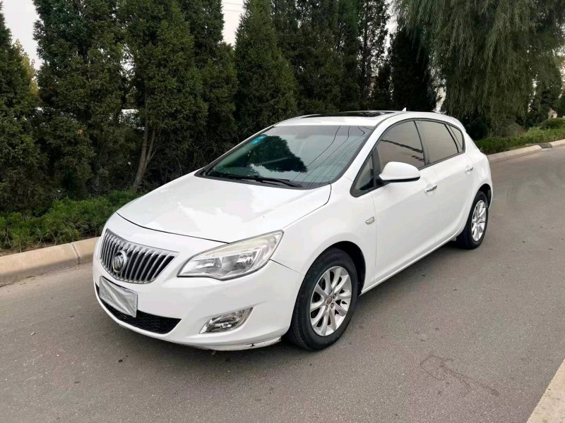 枣庄16年别克英朗3